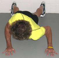 Lateral Twist Push Up-3